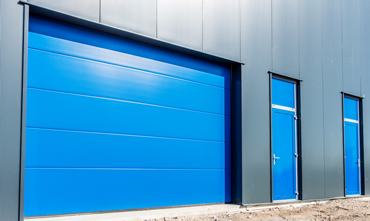 Queend garage door gate repair